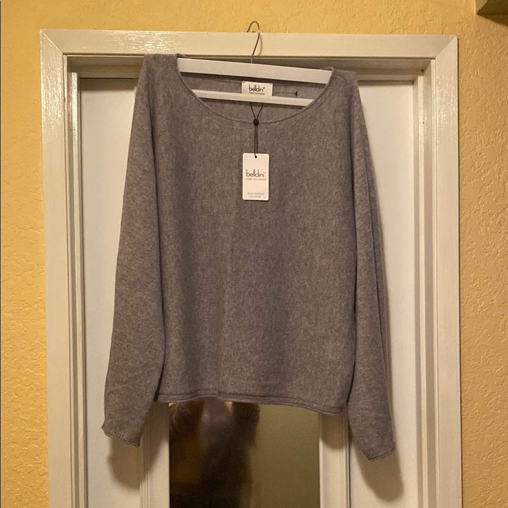 Belldini 100%Cashmere Gray Crew Neck Sweater Soft Knit